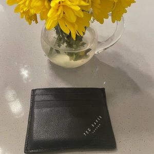 Ted Baker black leather women’s card holder. Excellent condition.